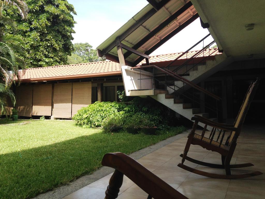 Hotel El Bramadero Liberia Exterior photo