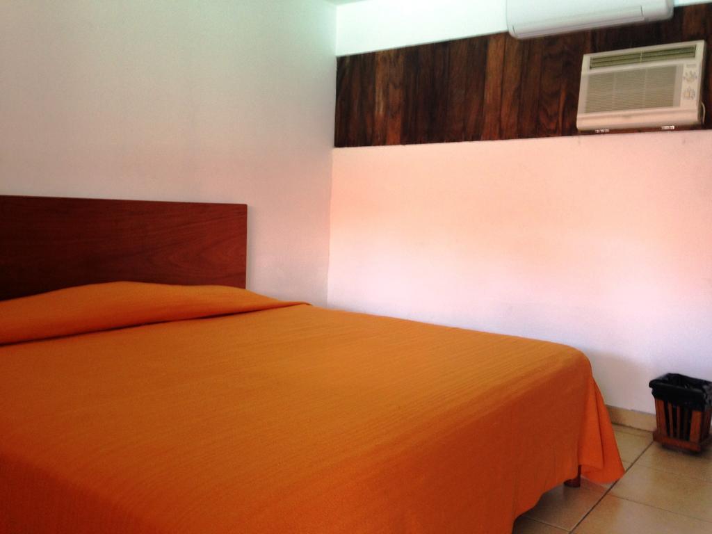 Hotel El Bramadero Liberia Exterior photo