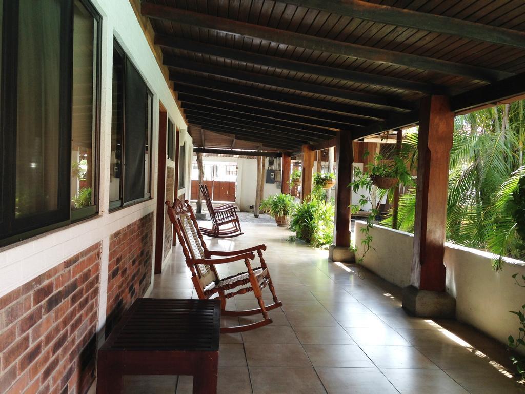 Hotel El Bramadero Liberia Exterior photo